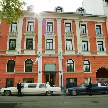 Astor Hotel